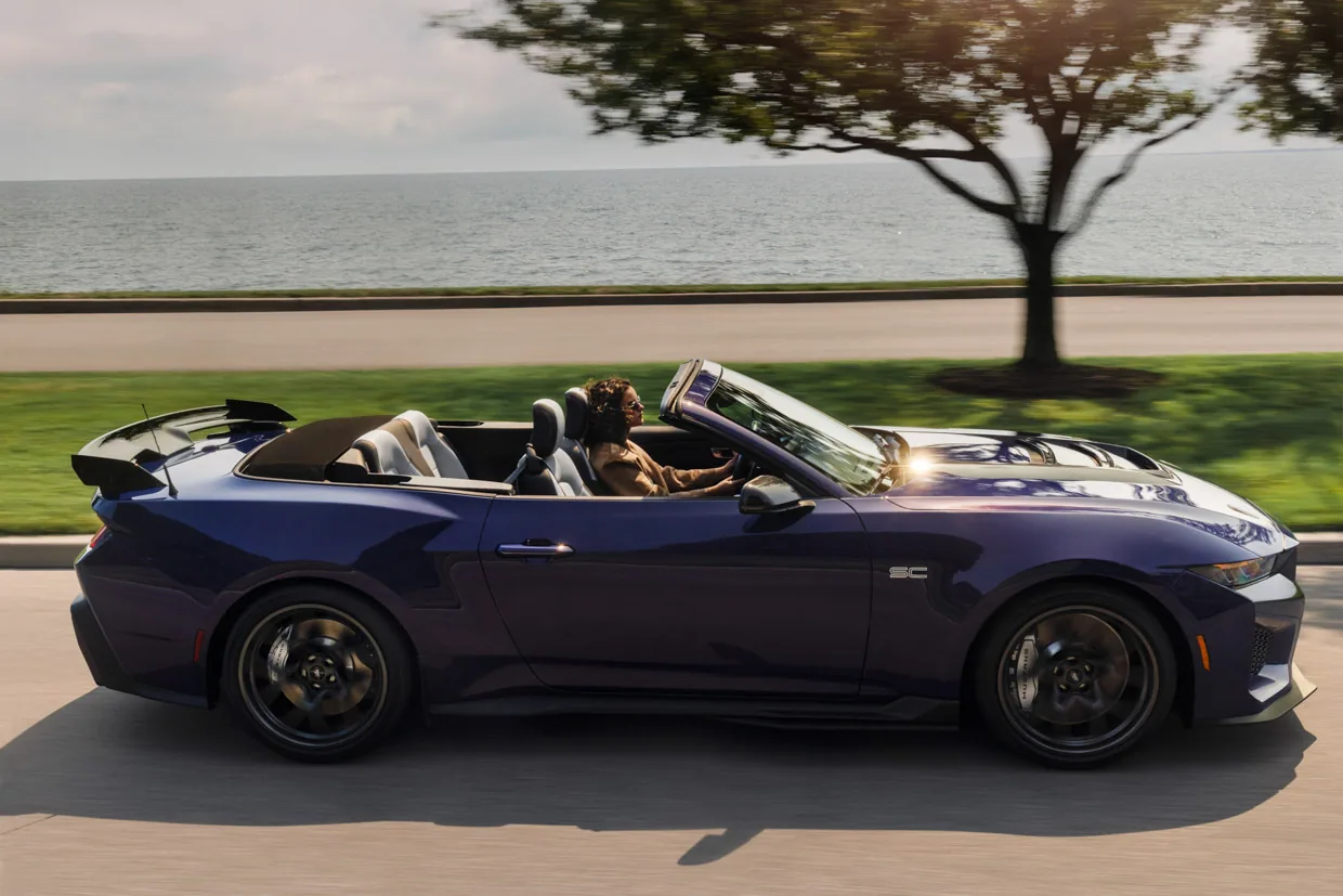 2027 Ford Mustang Dark Horse SC Convertible