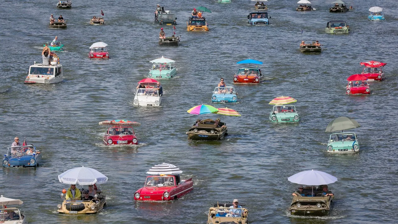 Amphibious Car Meet