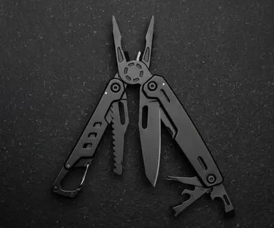 Blackjaw Multitool Pliers